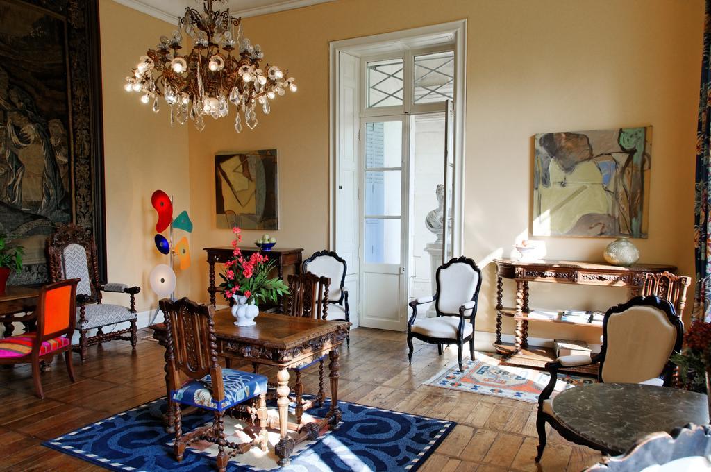 Château-Hôtel de Nieuil Extérieur photo
