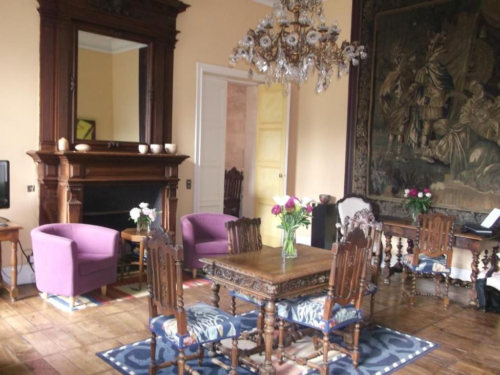 Château-Hôtel de Nieuil Extérieur photo