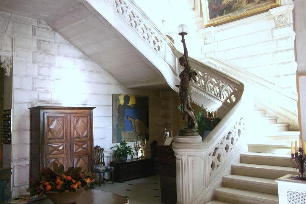 Château-Hôtel de Nieuil Extérieur photo